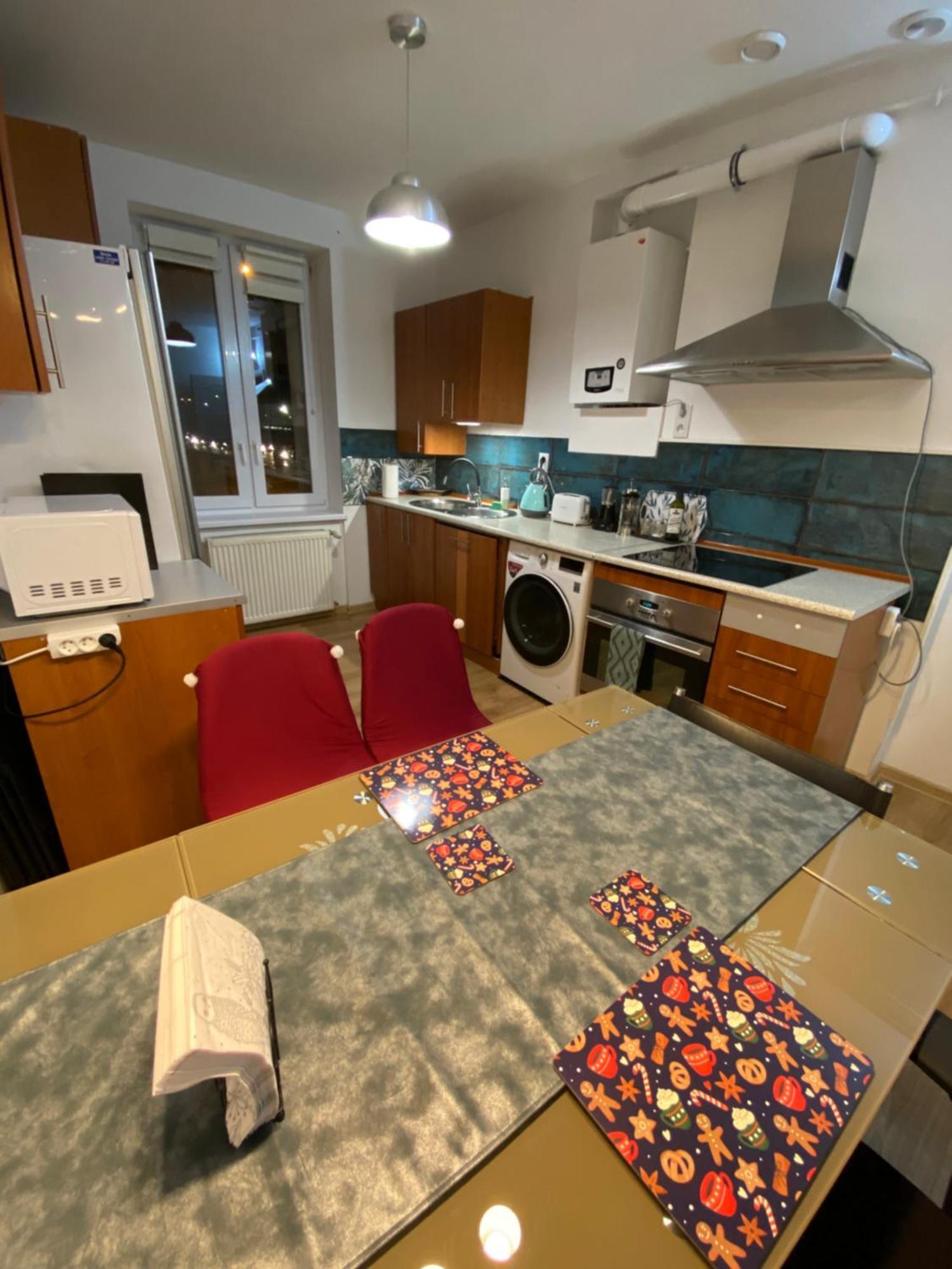 Apartament Czytelnia - Parking Gratis Poznań Extérieur photo